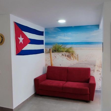 דירות אלמריה El Rinconcito Cubano En La Playa מראה חיצוני תמונה